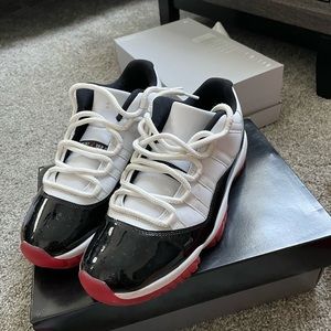 Men Jordan sneakers